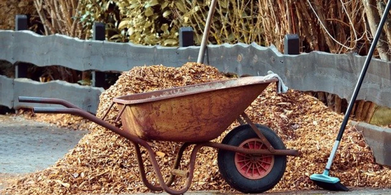 Asbestos contamination in recycled mulch affects Australian communities