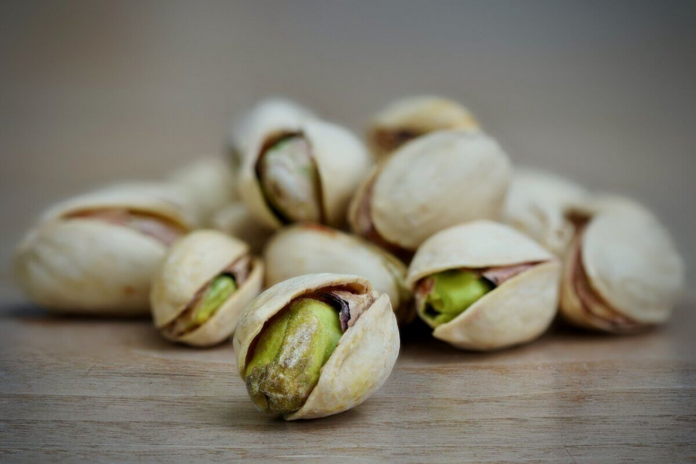 Just two handfuls of pistachios daily could help protect your eyesight